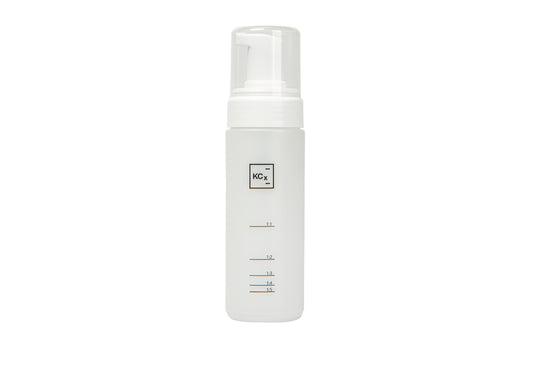 Koch-Chemie Foamer Bottle 打泡樽 泡沫噴壺 泡沫瓶 泡沫產生器 泡沫噴槍 150ml泡沫瓶 乾泡沫 豐盈泡沫 綿密泡沫 節省清潔劑用量 有效使用清潔產品 稀釋刻度標示 精準混合比例 Pol Star適用 內裝清潔 皮革清潔專用 紡織品清潔專用 Alcantara清潔 地毯清潔 汽車內裝清潔工具 專業清潔工具 德國製造 德國工藝 原裝正貨 型號9998145 配件 清潔劑噴壺 發泡瓶 泡沫噴頭 HDPE材質 耐化學性 防漏設計 輕巧便攜 易於操作 汽車美容 汽車護理 內裝護理 車廂清潔 車主必備 愛車護理 香港汽車用品 汽車用品推薦 香港網購 正貨保證 優質汽車用品 立即選購 現貨 車友推薦 用家實證 泡沫清潔 精準施工 減少水分殘留 清潔效果均勻 清潔效率提升 DIY汽車護理 自家護理 汽車精品 汽車保養品 清潔護理用品 噴灑泡沫 泡沫擦拭 清潔工具 專業護理 高品質 信賴品牌 德國品牌 汽車護理專家